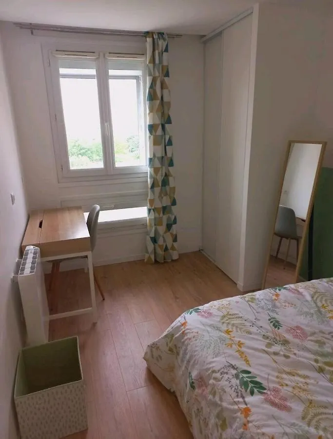 Tres Bel Appartement T3 - Metro Mermoz - Parking Toulouse France